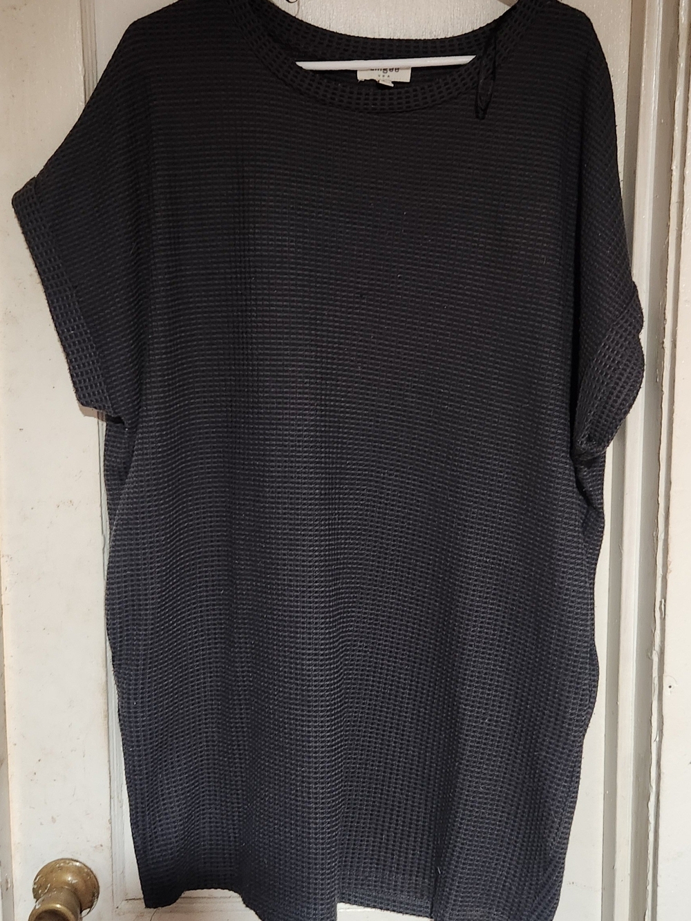 Umgee Black Waffle-Knit Short Sleeve Shirt